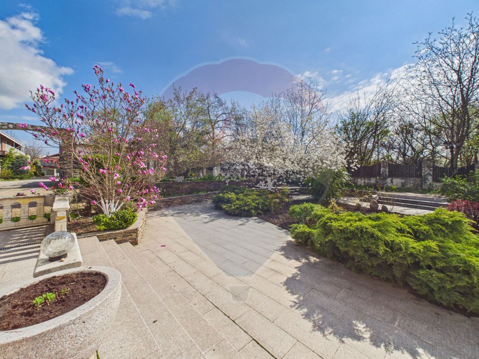 608sq.m Special Property for sale