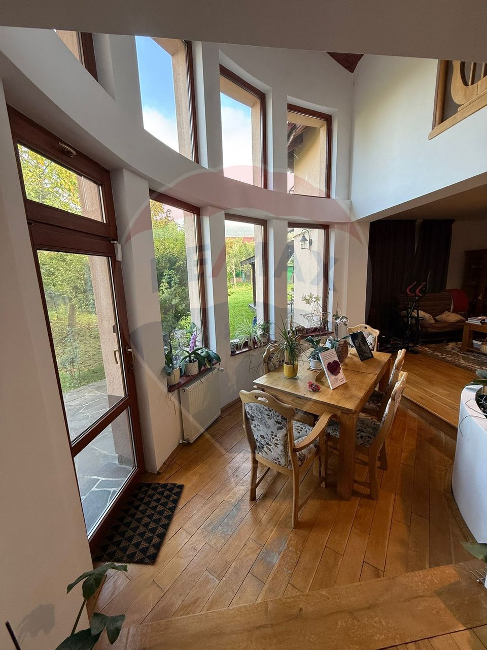 6 room House / Villa for rent, Valea Borcutului area