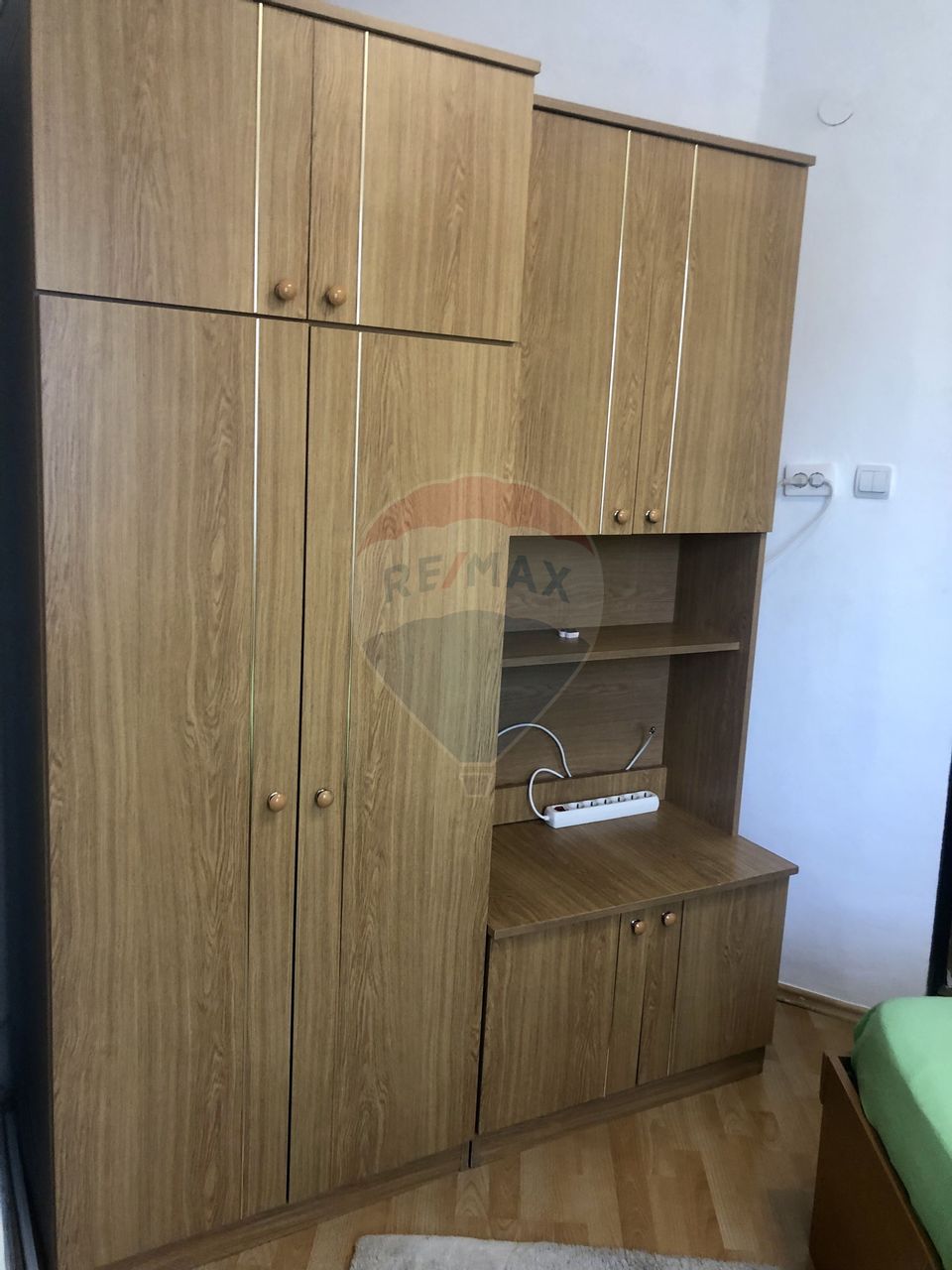 3 room Apartment for rent, P-ta Universitatii area