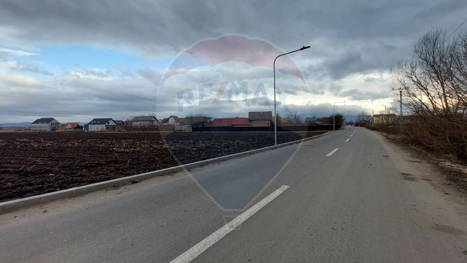 LAND FOR REAL ESTATE DEVELOPMENT -11,141sqm Brasov / Bârsei Street