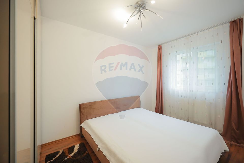 De vânzare apartament cu 2 camere, zona Nufărul, Piața Nucetului