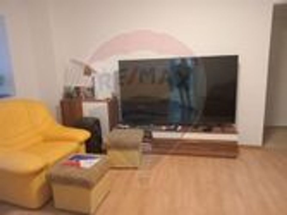 Apartament  4 camere de inchiriat MALUL MURESULUI