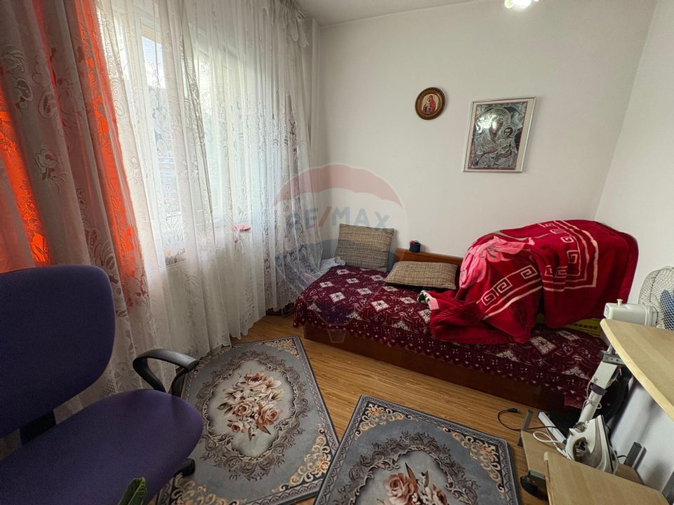4 room Apartment for sale, Racadau area