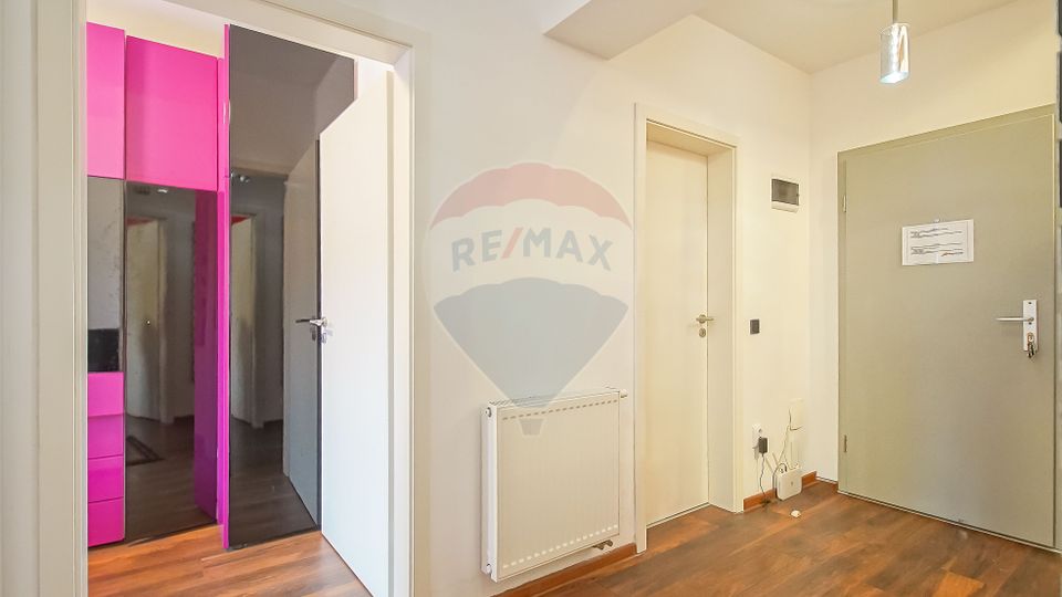 3 room Apartment for sale, Tractorul area