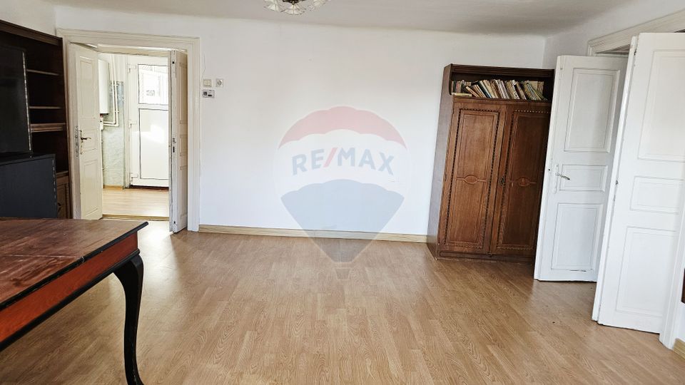 3 room Apartment for sale, Central area