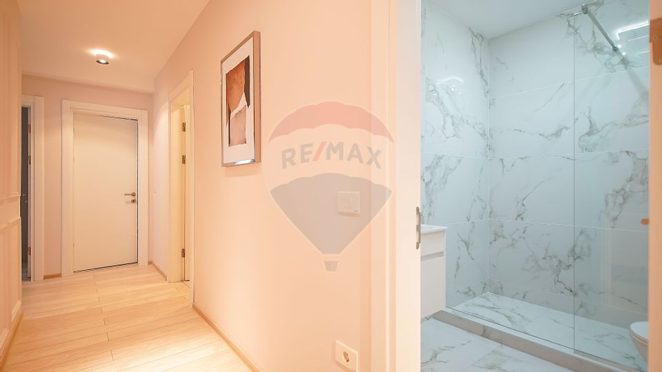 De inchiriat | Apartament 3 camere | Loc de parcare | Zona Tractorul