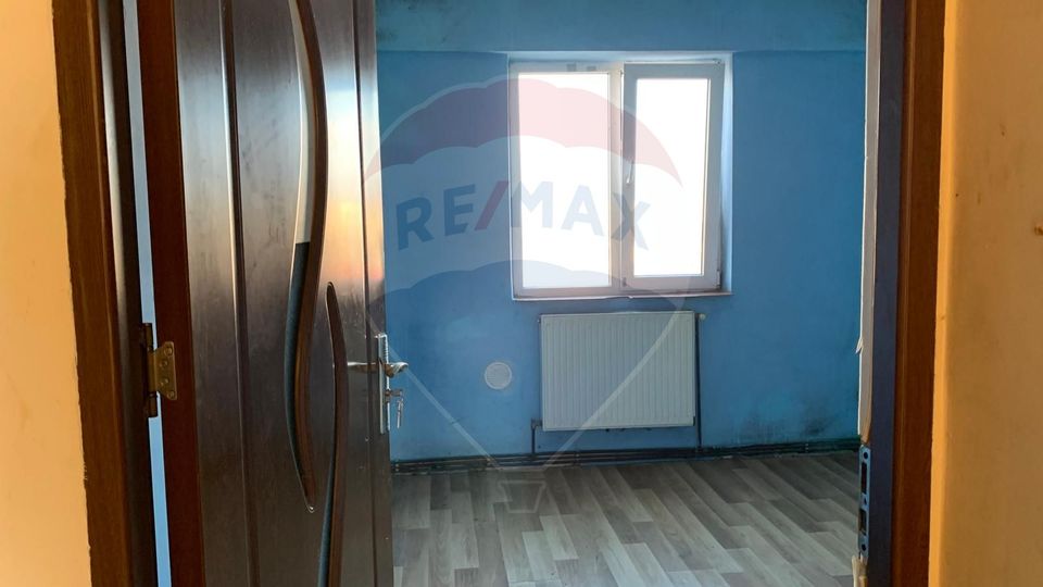 Apartament cu 2 camere de vânzare în zona Brestei