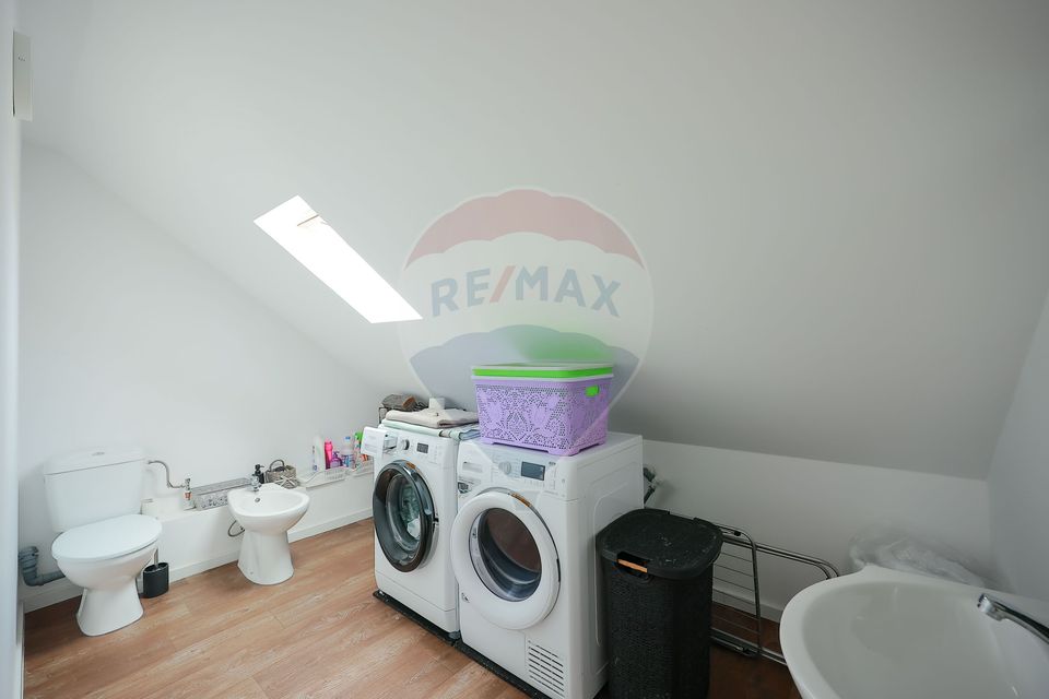 Casă cu 4 camere de vânzare - Ready to Move, în Nojorid