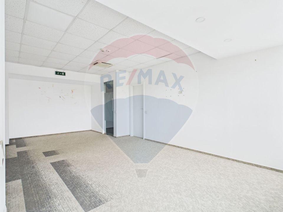 70sq.m Office Space for rent, Baneasa area