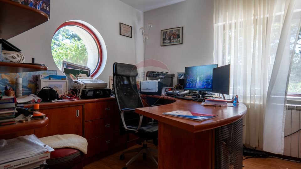 7 room House / Villa for sale