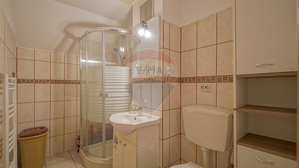 !VANDUT! Casă tipică pentru un stil de viață liniștit  Craiter, Brașov