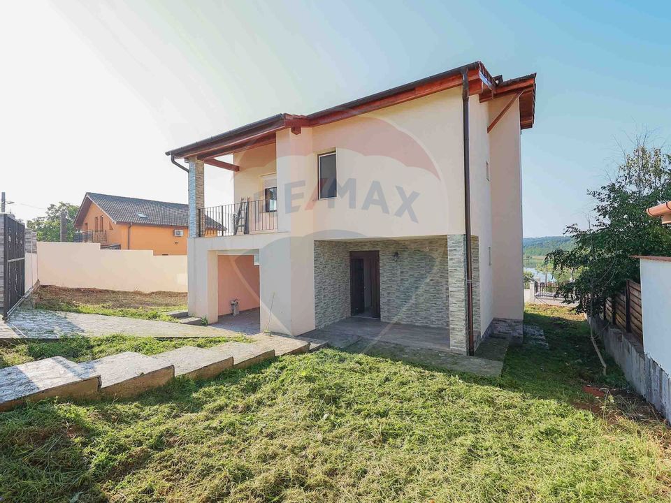 4 room House / Villa for sale, Exterior Nord area