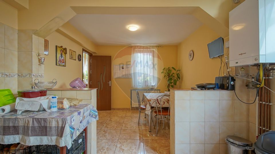 REZERVAT Casă tipică pentru un stil de viață liniștit  Craiter, Brașov