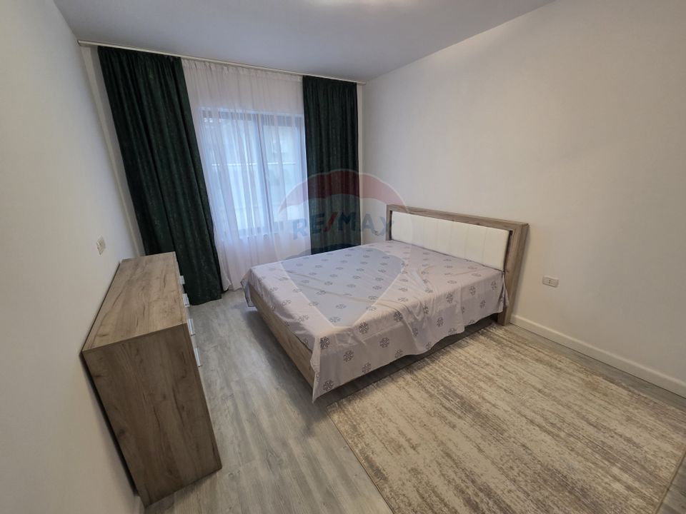 Apartament cu 3 camere 100 mp