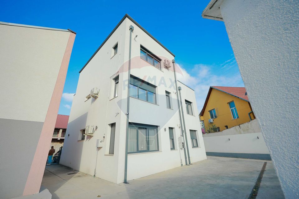 251sq.m Special Property for sale, Iosia area