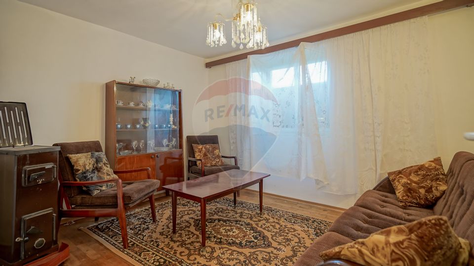 4 room House / Villa for sale