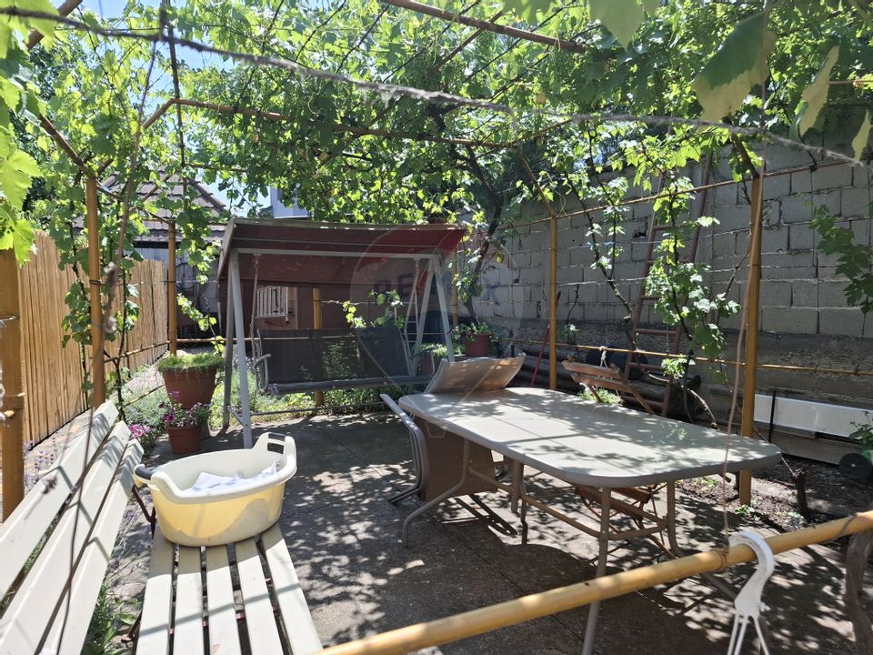 Casă / Vilă cu 5 camere de vânzare în zona Brestei