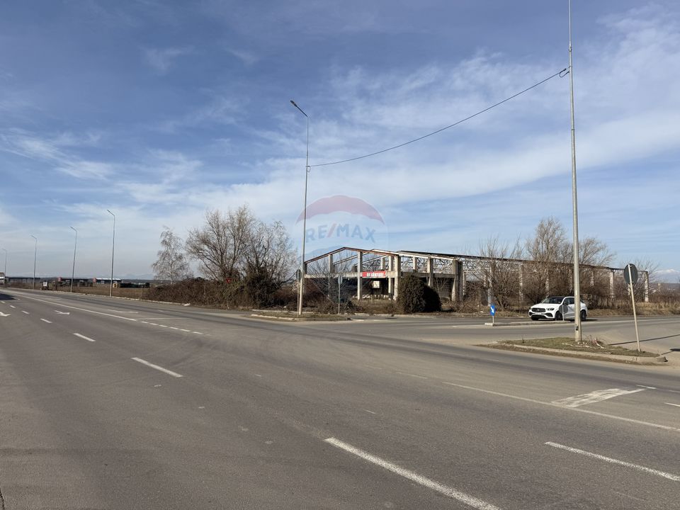 TEREN COMERCIAL DE EXCEPȚIE POZIȚIE STRATEGICĂ zonă comercială majoră