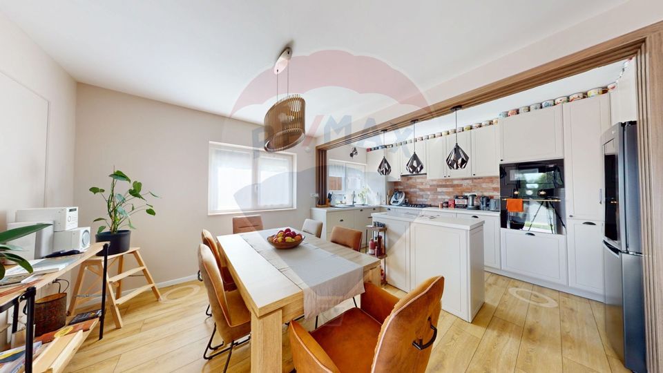 140sq.m Special Property for sale, Central area