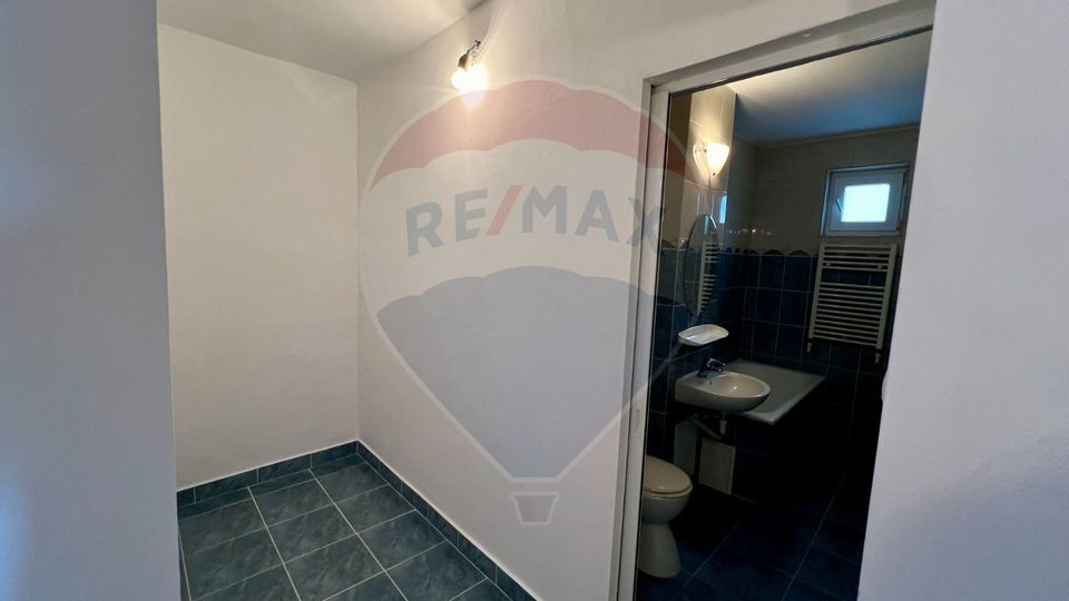 De vanzare apartament cu vedere panoramica, decomandat 3 camere Braila