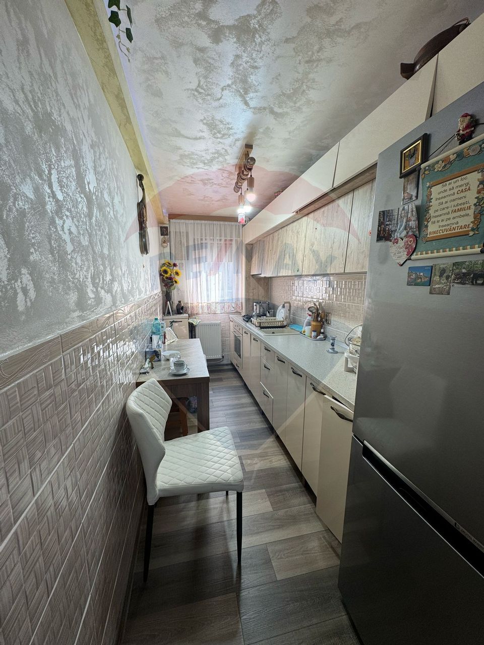 Apartament etaj 1 în zona Sud, complet mobilat si utilat