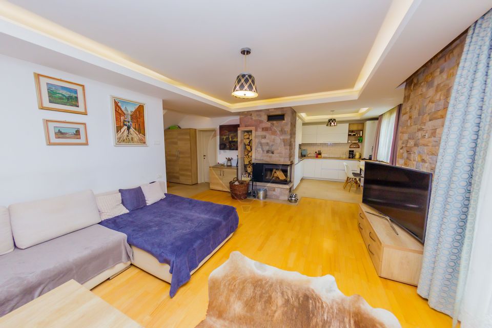 DE VANZARE CASA CU FINISAJE PREMIUM