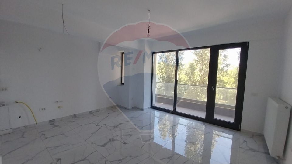 Apartament 2 camere de vanzare pe Bld. Mamaia Constanta