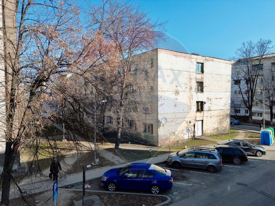 2,650sq.m Commercial Space for sale, Sud area