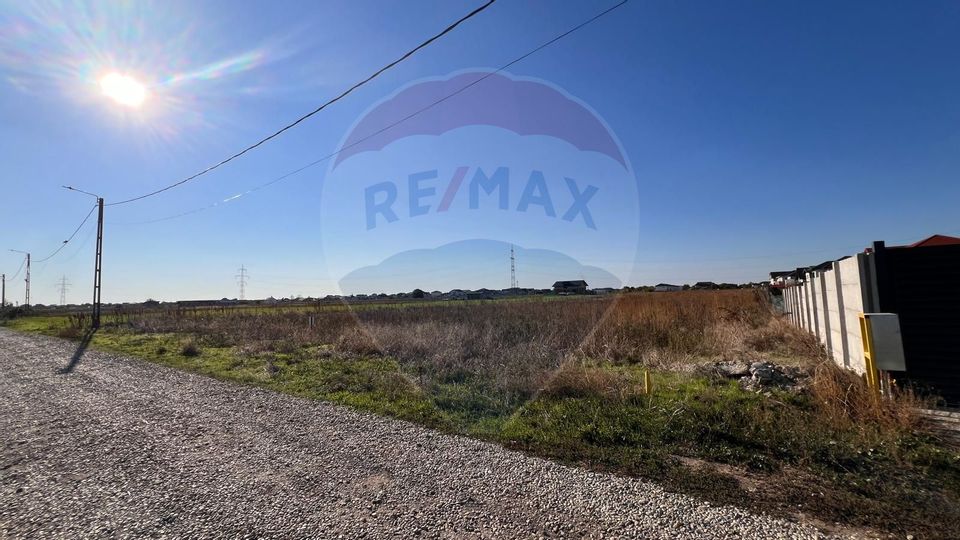 For sale plots of land within Berceni / Calugareni street 455 sqm