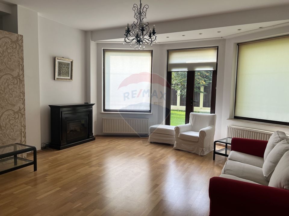 Casă / Vilă cu 5 camere de închiriat în zona Pipera