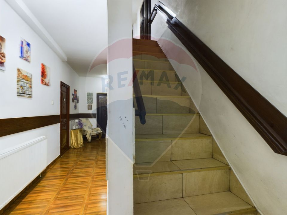 7 room Hotel / Pension for sale