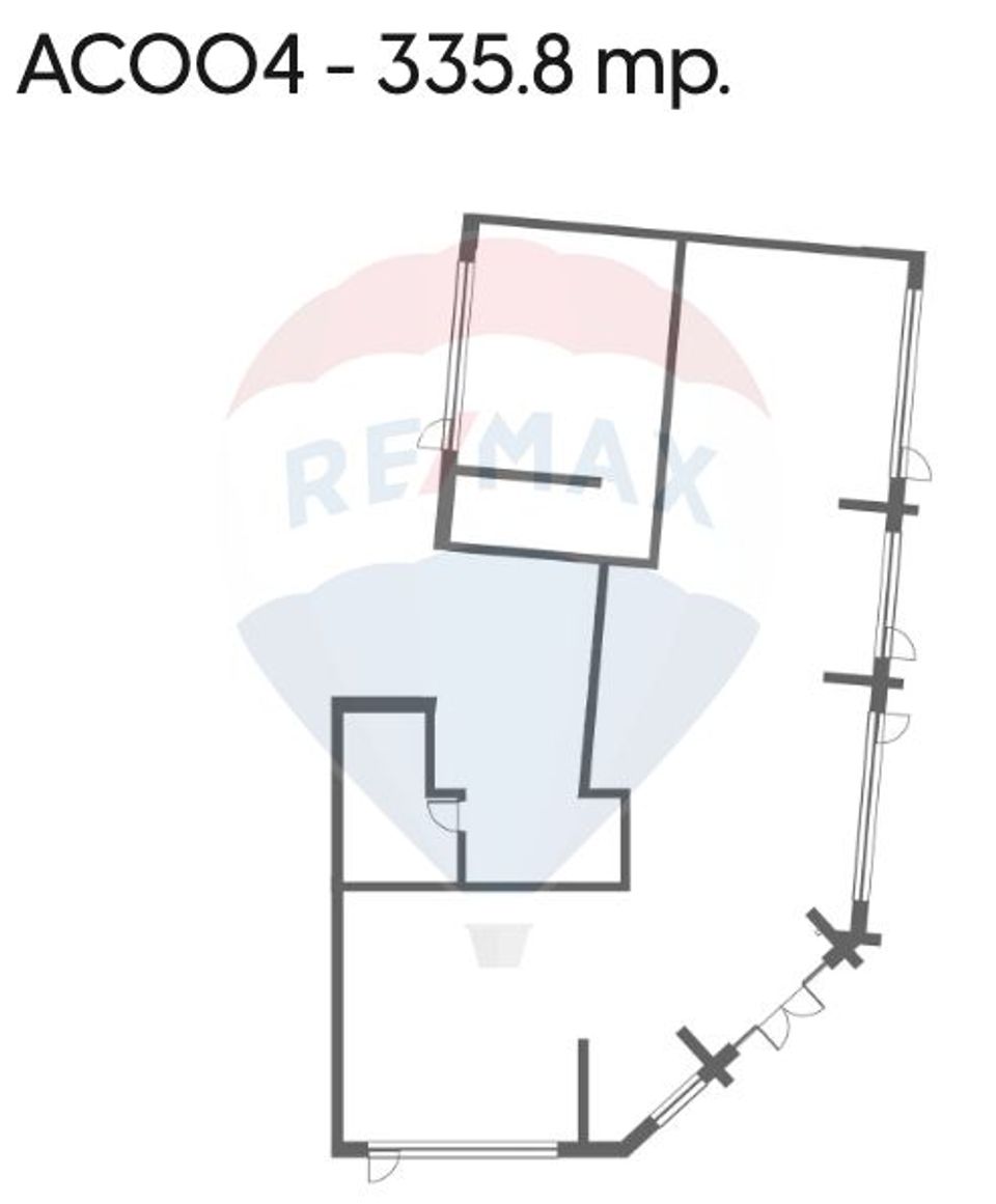 Spațiu comercial / birouri de vânzare  (335.8mp)– zona centrală