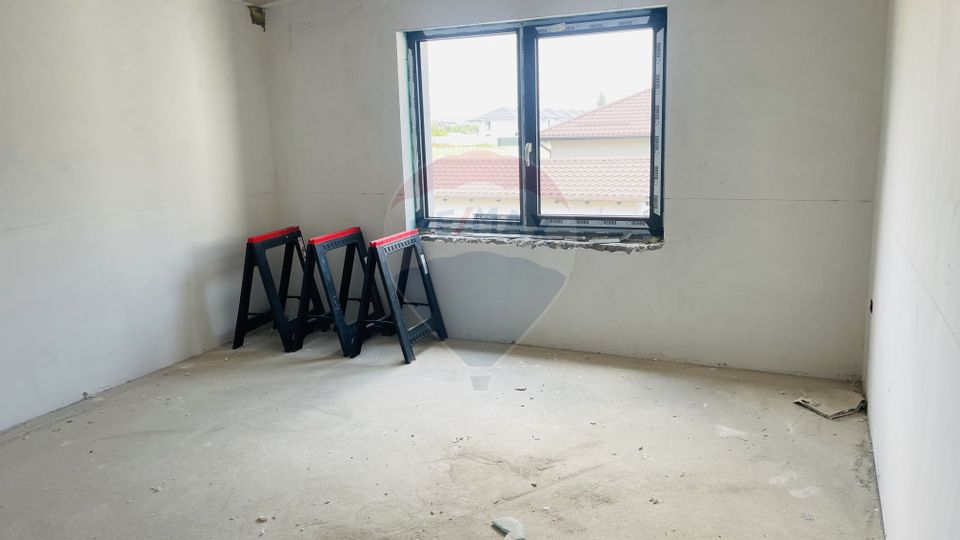Casă de vânzare Brasov – 3 dormitoare, 3 băi, 140 mp utili