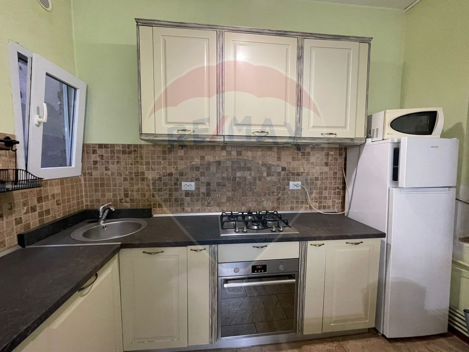 Apartament spațios în clădire istorică – 70 mp, Palatul Istvan Nemes