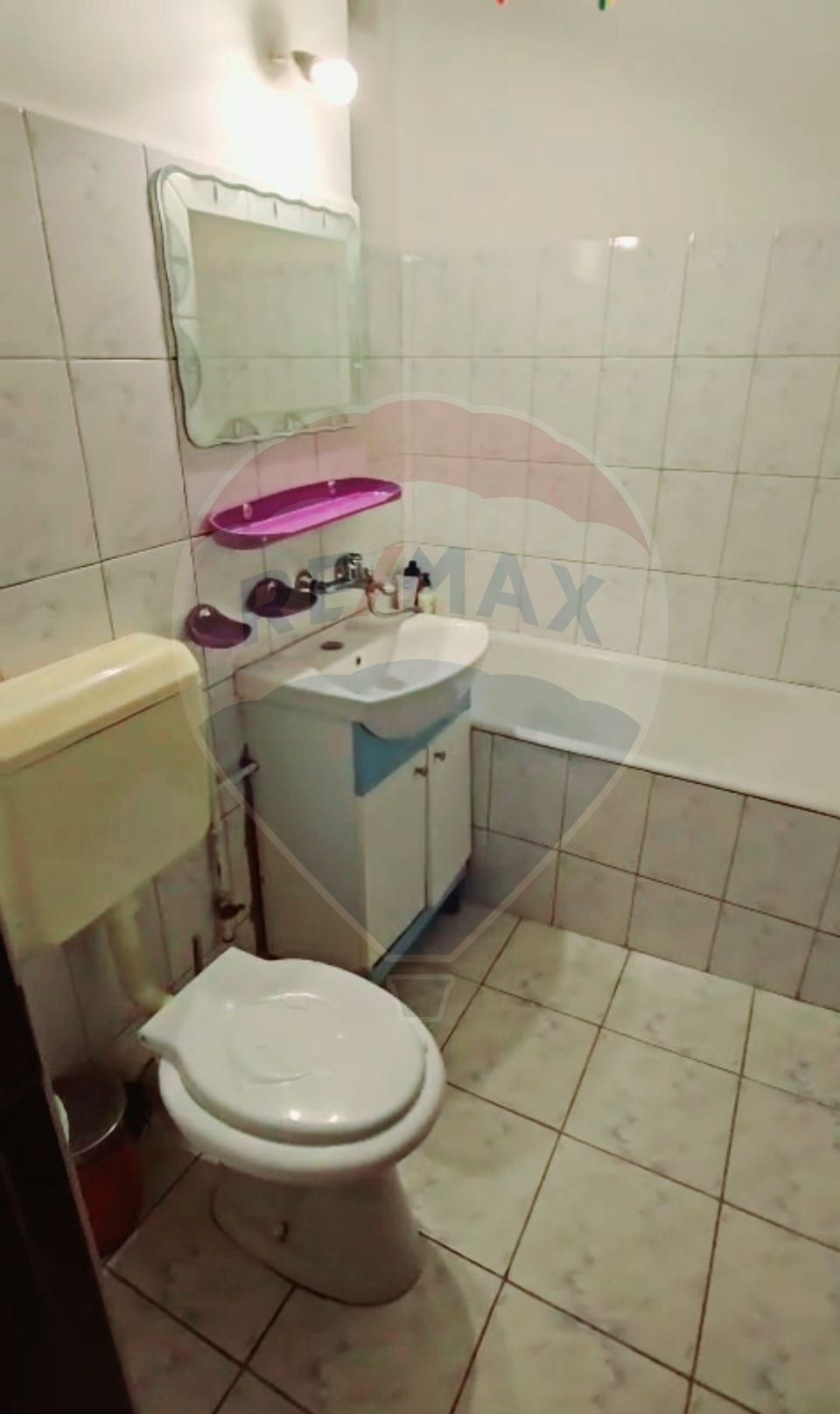 GARSONIERA  decomandata, cu priveliste  - DE VANZARE- BV/  str Traian!