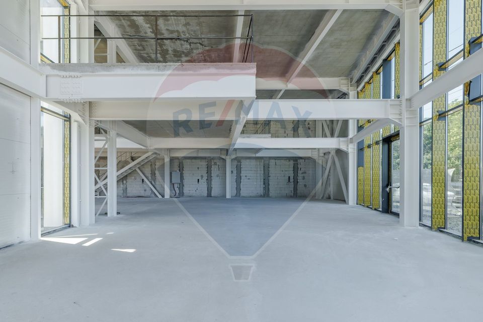 Închiriere spațiu comercial Cotroceni – vitrină 25 m și mezanin