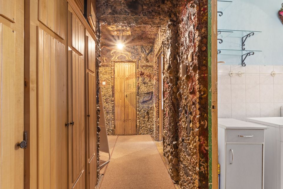 Apartament cu 3 camere de vânzare în zona Aurel Vlaicu