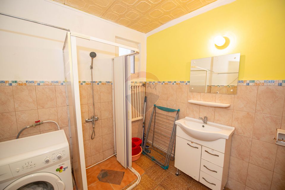 Apartament cu 4 camere 117 mp, de vanzare zona Ana Ipatescu, Ploiesti