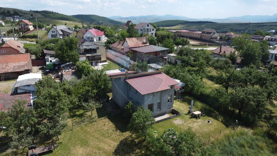 Casă P+M în Salicea de vanzare la 14 km de Cluj Napoca