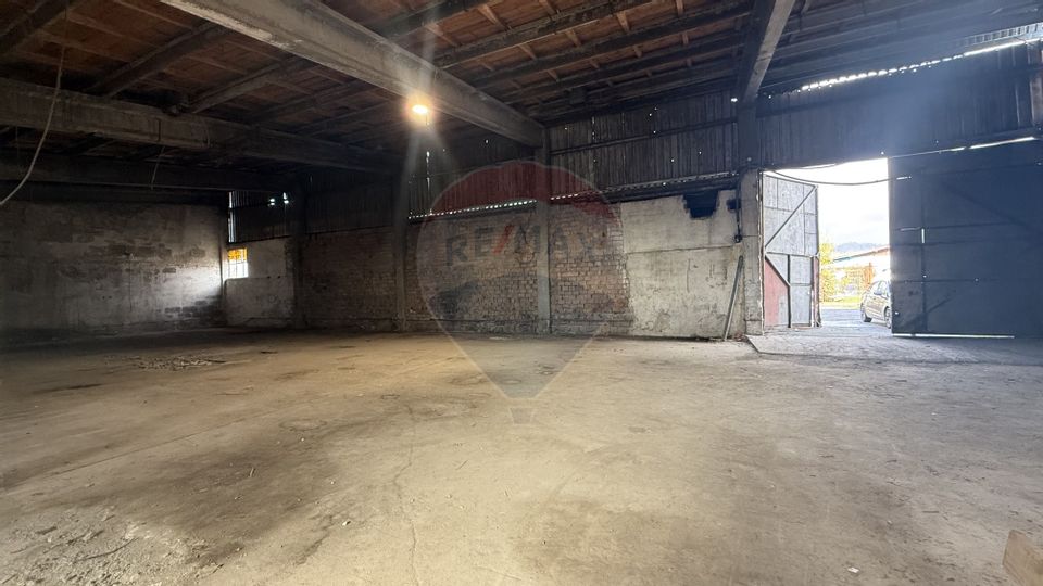 451sq.m Industrial Space for rent, Periferie area