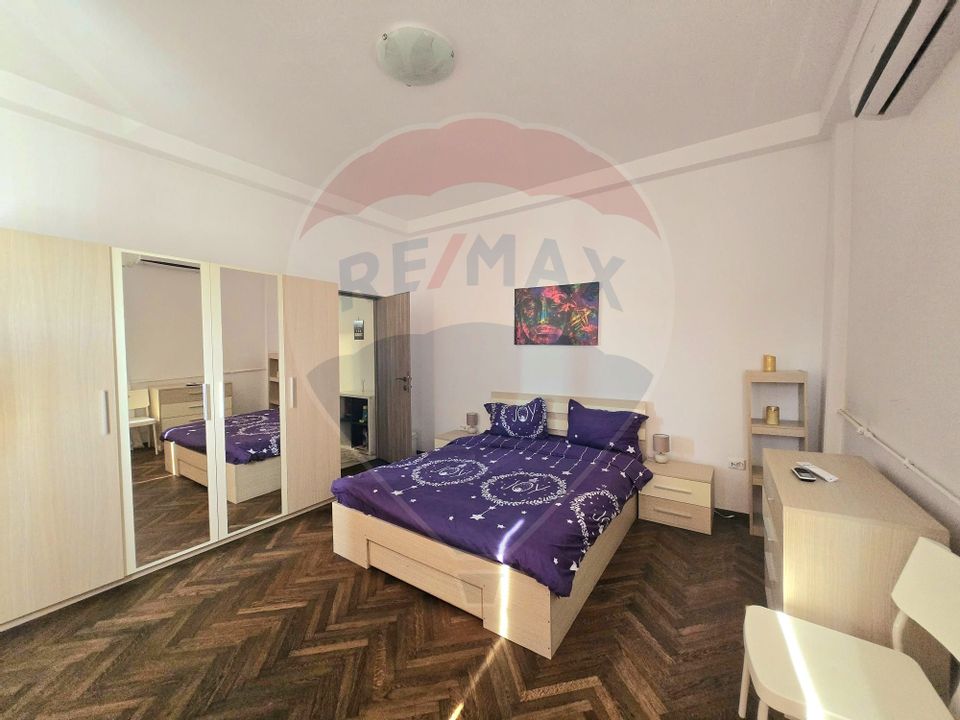 Apartament cu 4 camere P-ta Rosetti 3