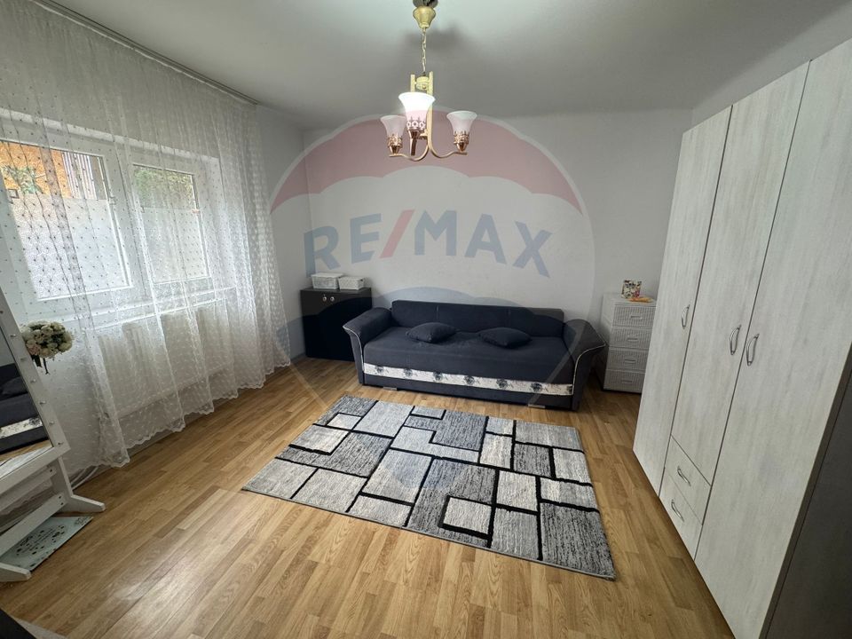 2 room House / Villa for sale, Periferie area