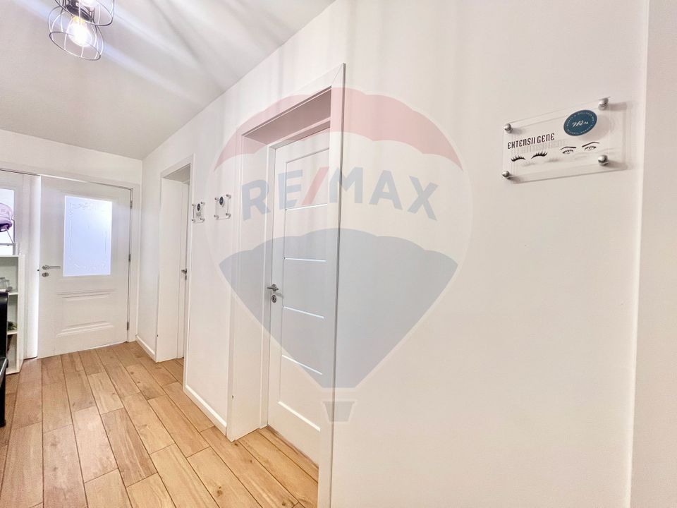 12 room House / Villa for sale, Decebal area