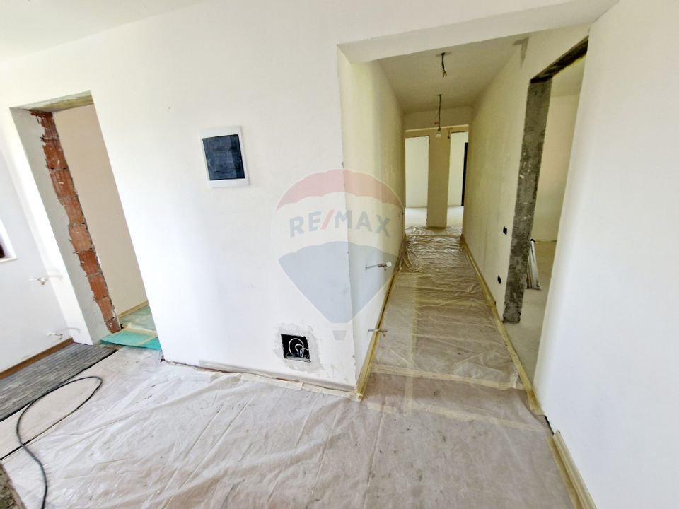 8 room House / Villa for sale, Central area