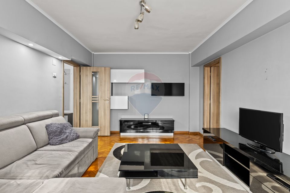 3 room Apartment for rent, Boul Rosu area