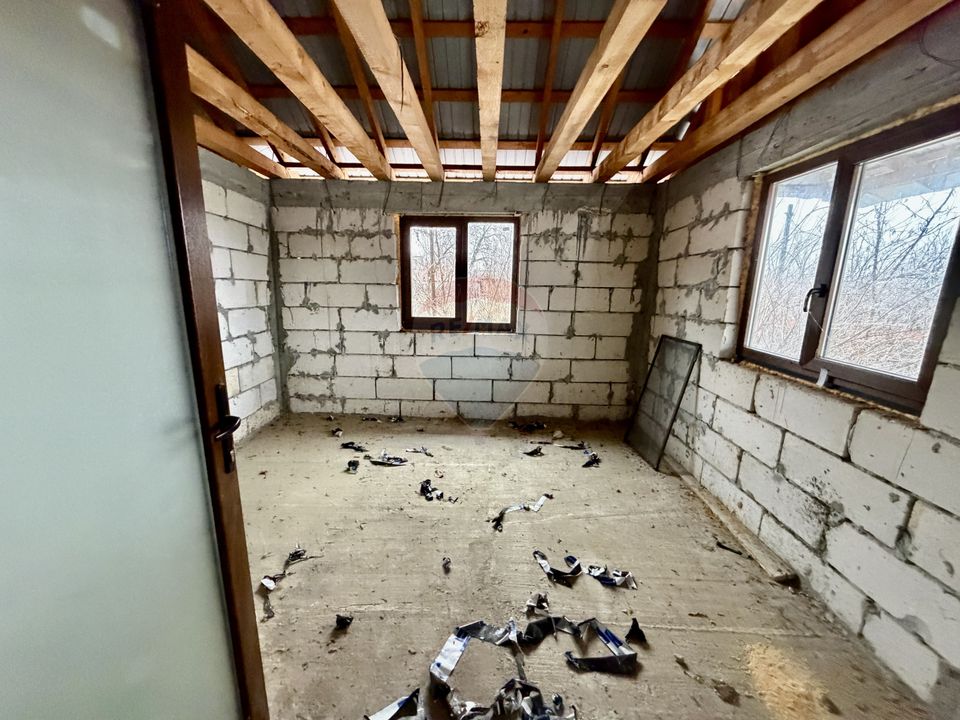 5 room House / Villa for sale