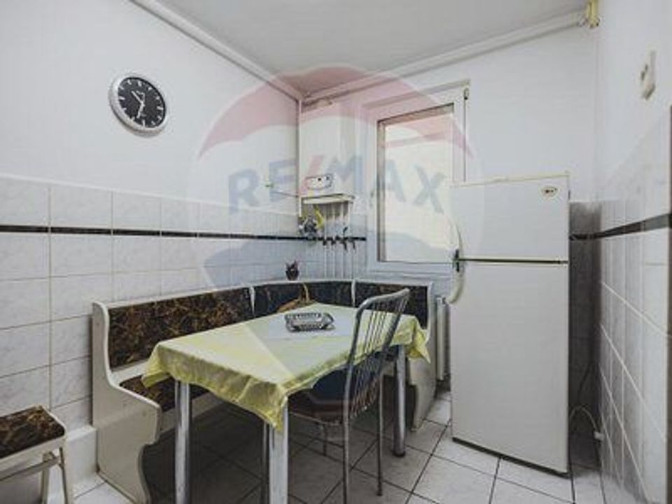 4 room Apartment for rent, Central area