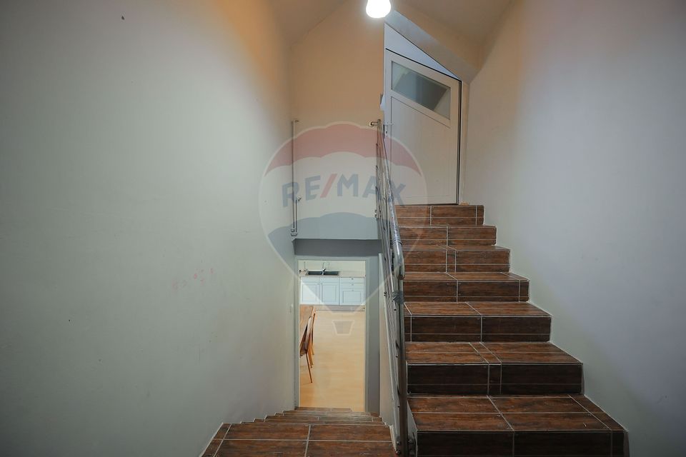 De vânzare casă în zona Nufarul