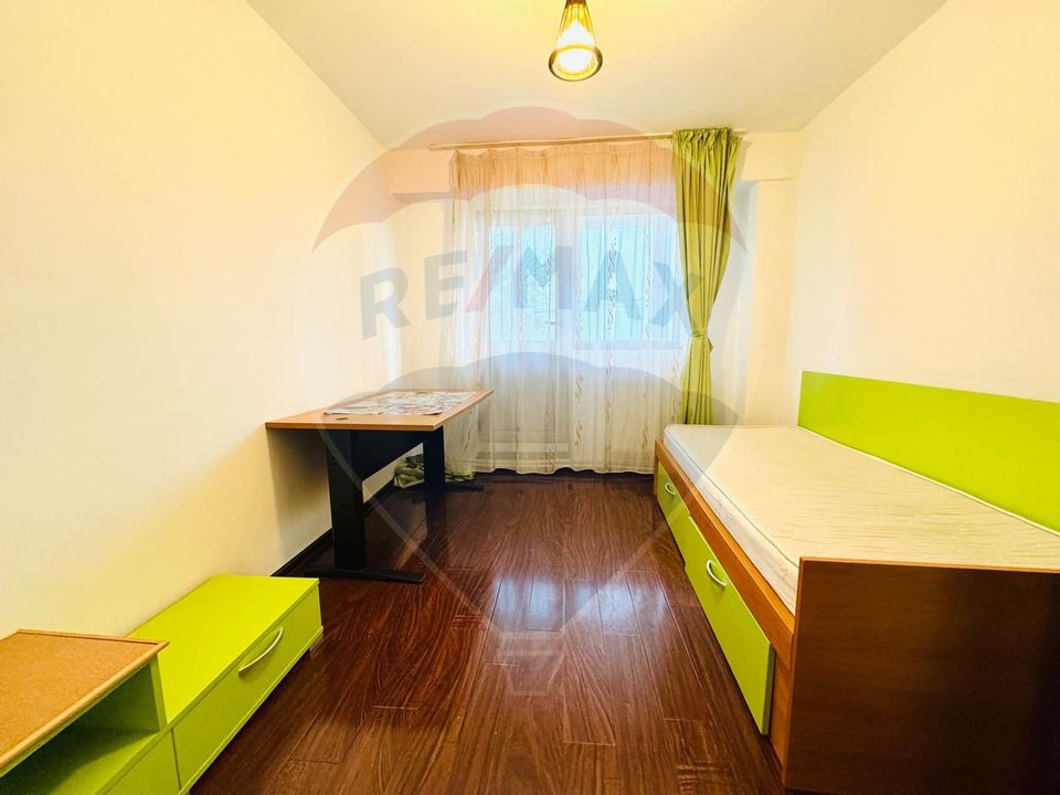 Apartament 4 camere, de inchiriat, Tiglina I