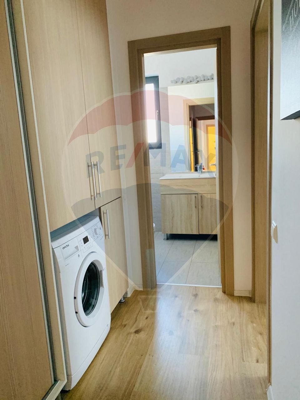 Apartament cu 3 camere de vânzare in Greenfield